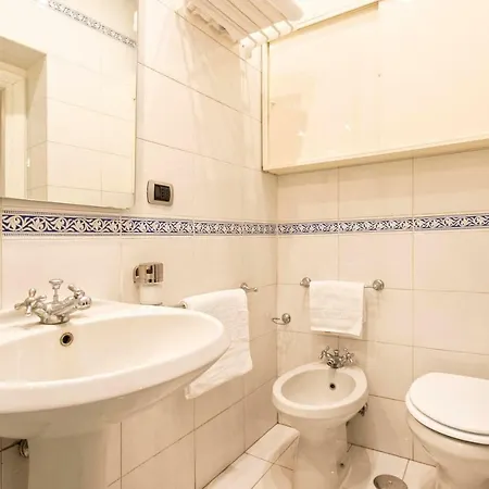 Bluenine Apartment *