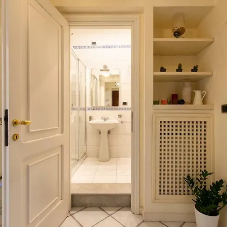 Bluenine Apartment